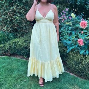 Abercrombie & Fitch Light Yellow Maxi Dress